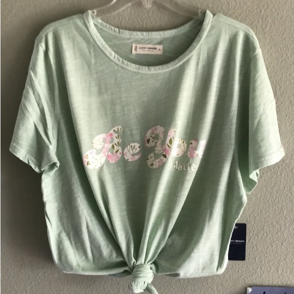 Lucky Brand Tops - 🎉HP🎉 NWT Lucky Brand Women’s “Be You” Floral Graphics “Love💞Tee” Collection
